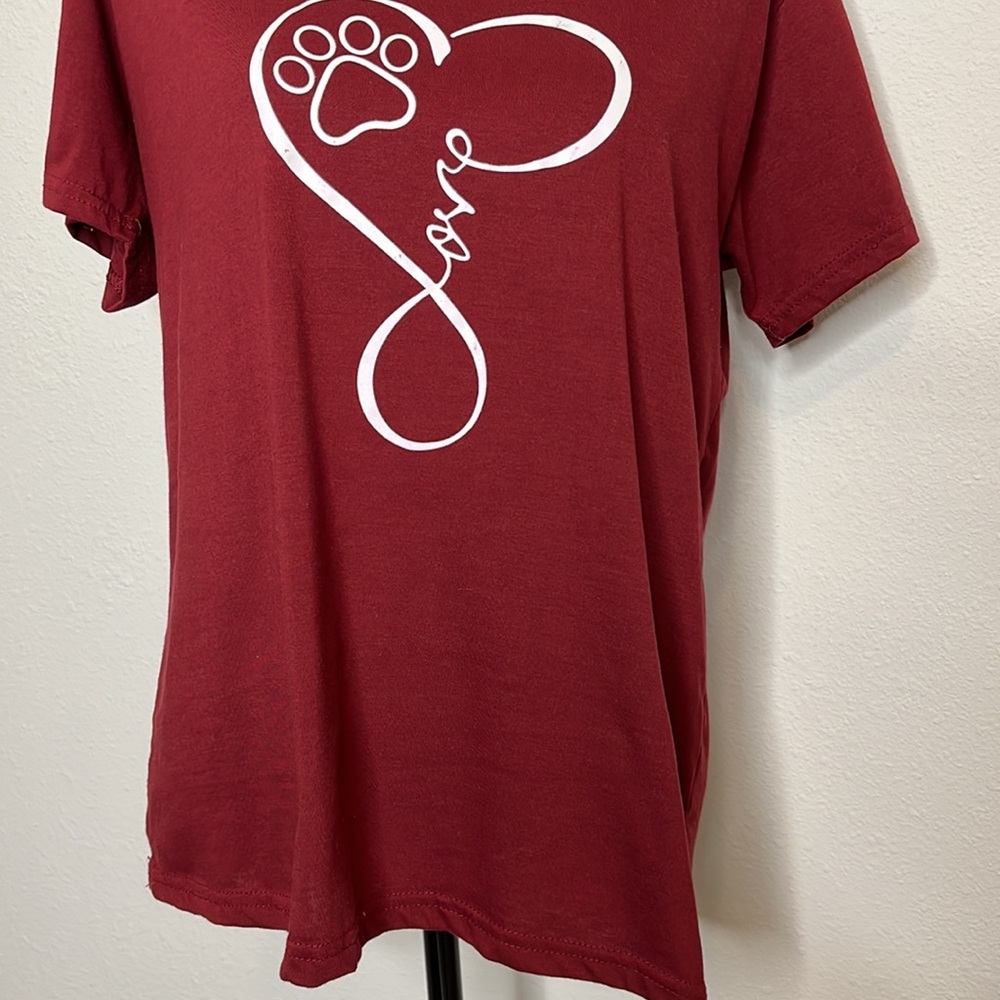 Unbranded maroon LOVE with paw size XXL. Fits smaller so please see measurements - Picture 4 of 5